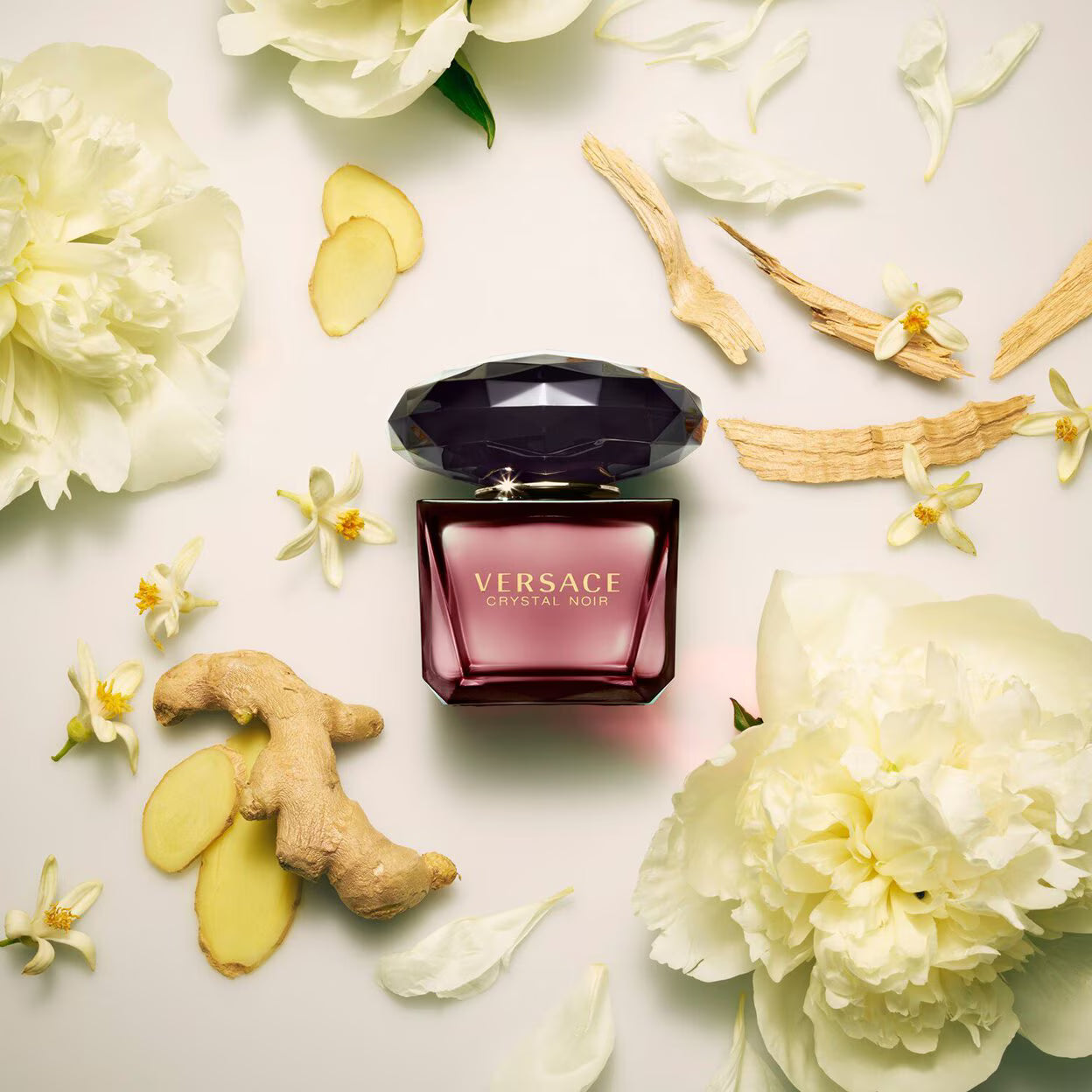 Crystal Noir Eau de Parfum - 90ml