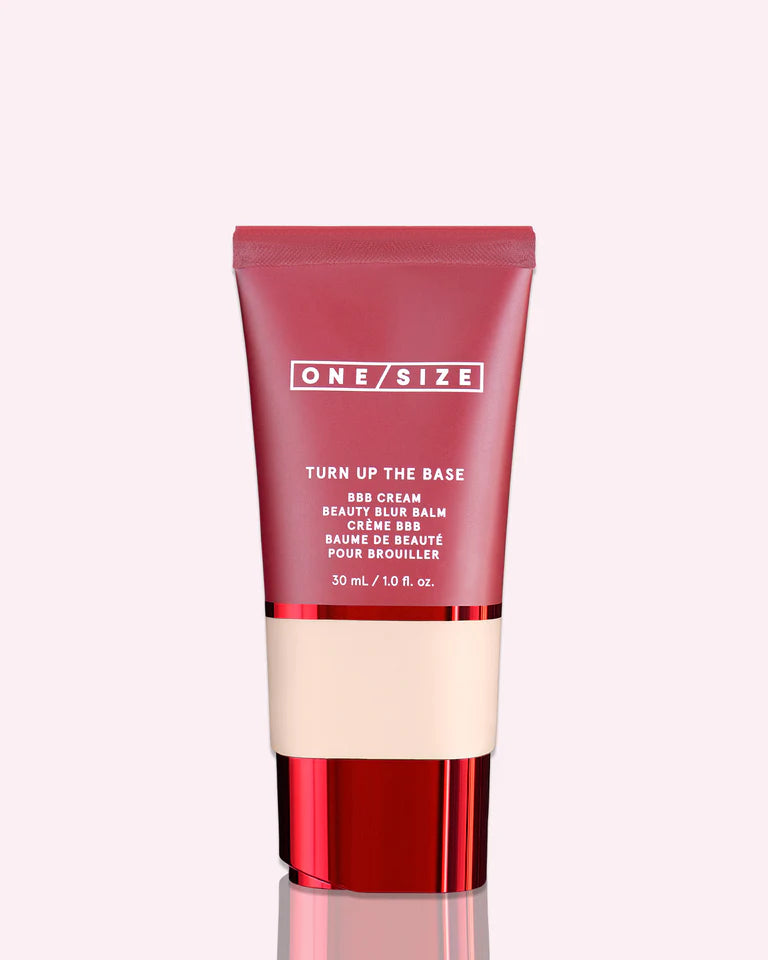 Turn Up the Base Blurring Powder Foundation