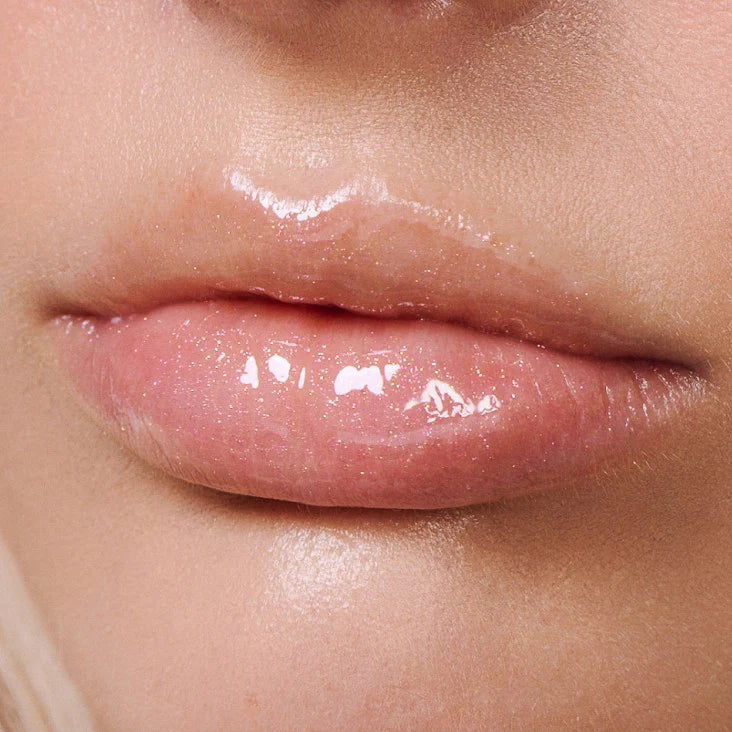 Lemontini peptide lip tint