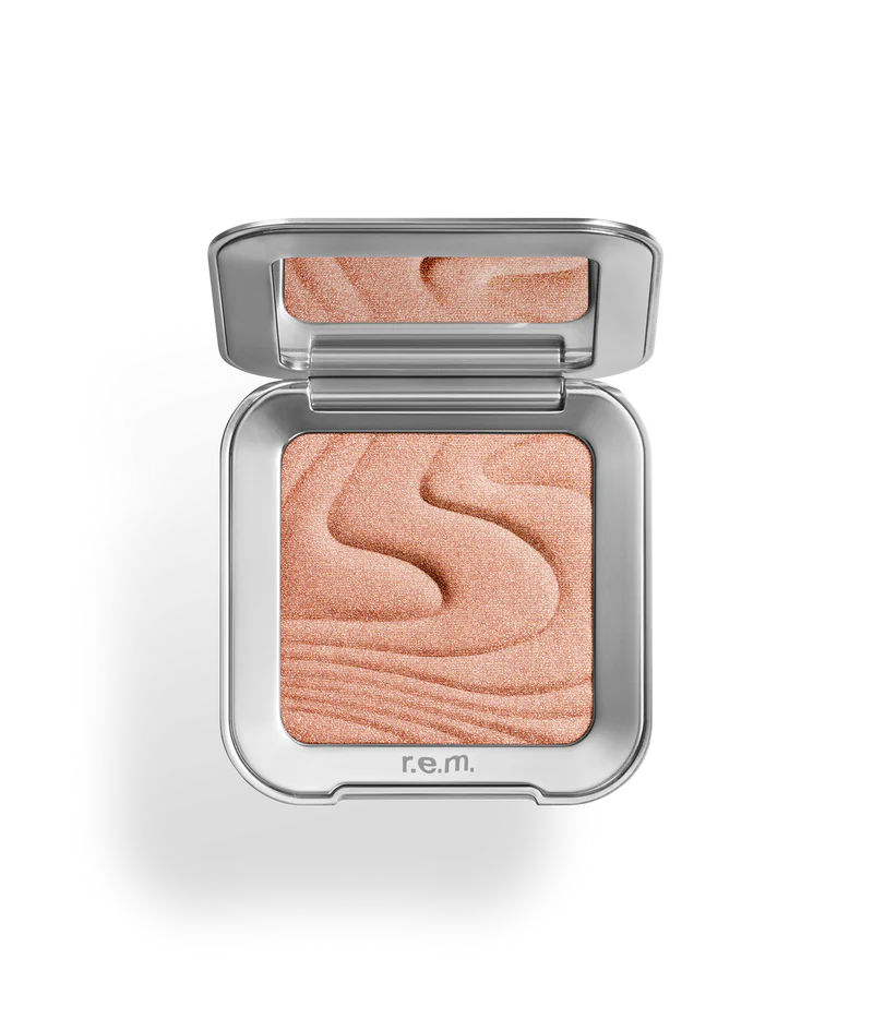INTERSTELLAR HIGHLIGHTER TOPPER
