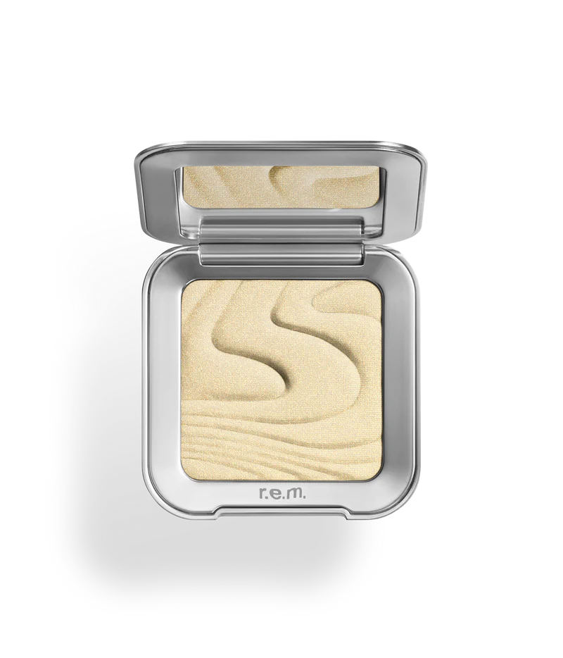 INTERSTELLAR HIGHLIGHTER TOPPER