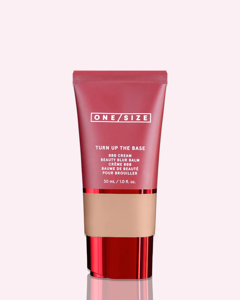 Turn Up the Base Blurring Powder Foundation