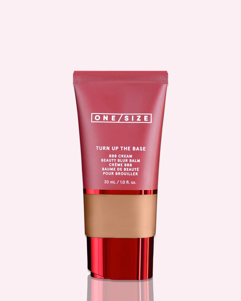 Turn Up the Base Blurring Powder Foundation