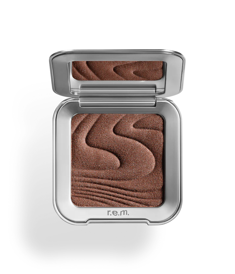 Hypernova Satin Matte Bronzer