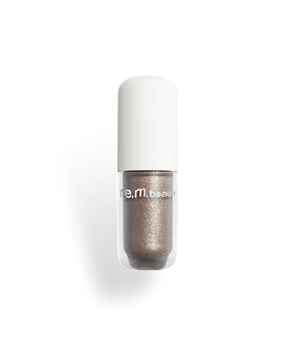 STARLET LUSTROUS LIQUID EYESHADOW