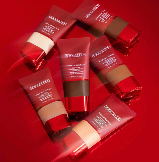 Turn Up the Base Blurring Powder Foundation